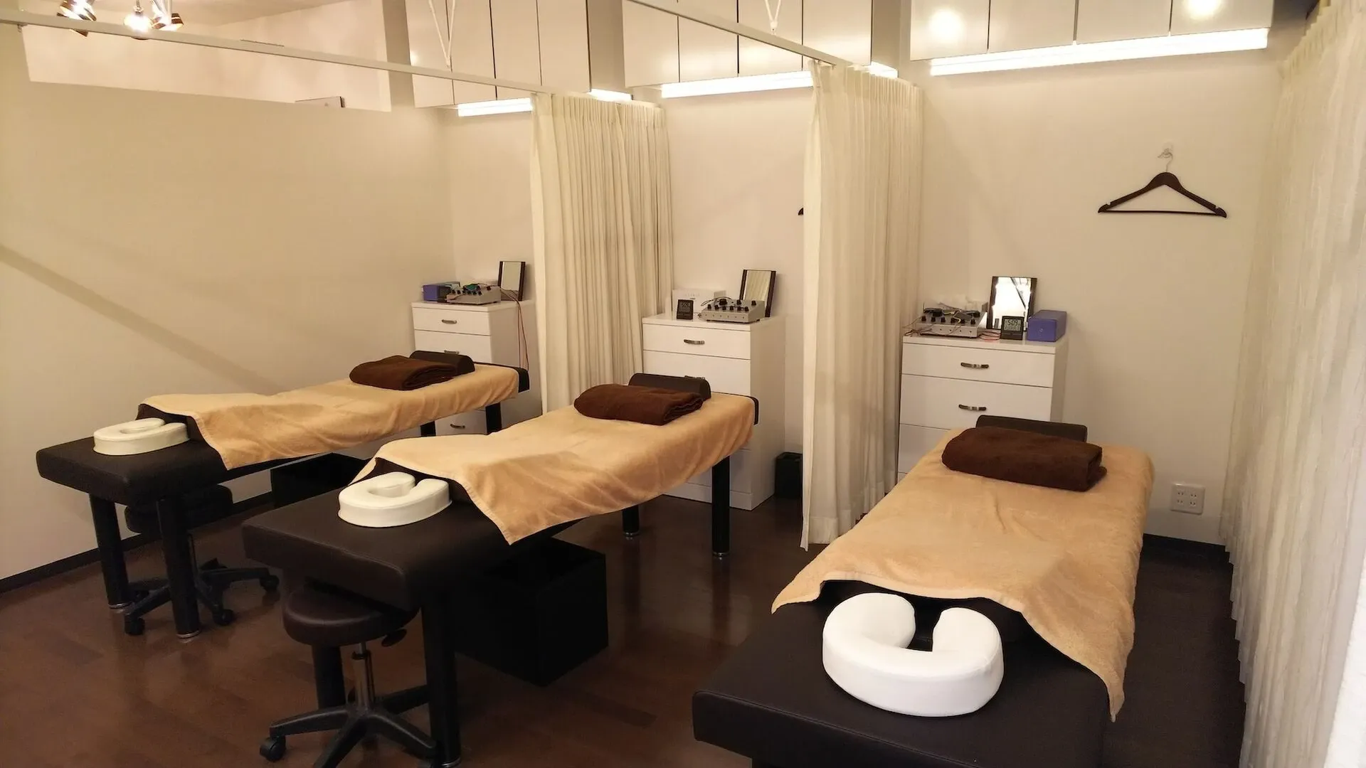 千葉県　はり灸整骨院